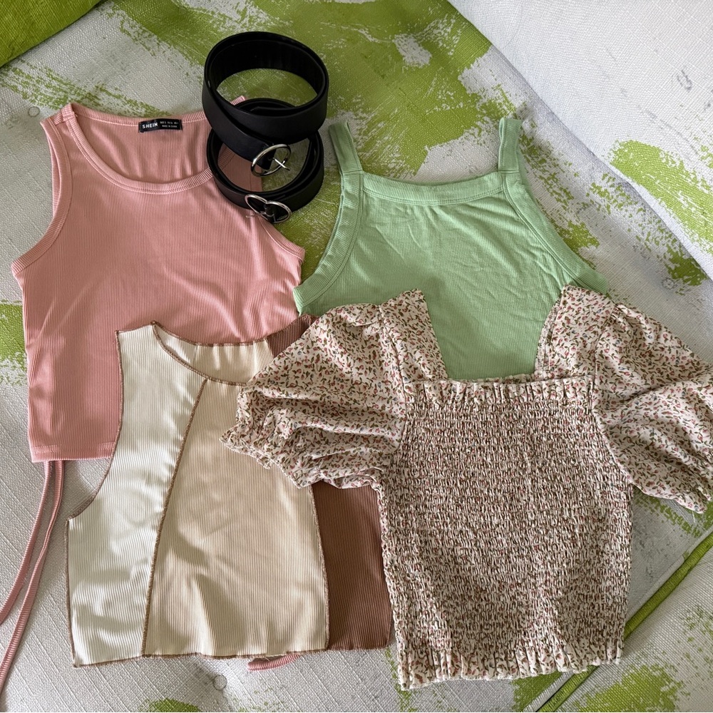Teen Tops + Brandy Melville Belts
